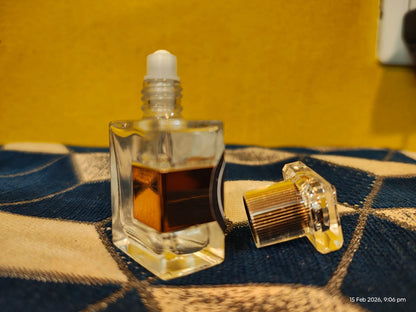 Tobacco Oud – Bold. Smoky. Addictive.